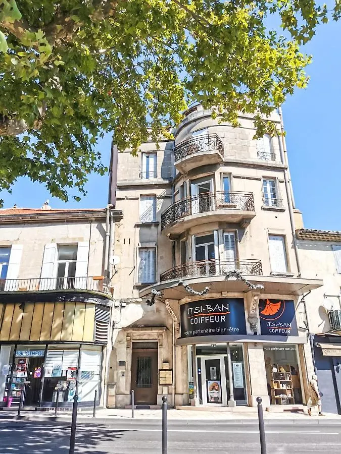 Le Rooftop - Vue incroyable sur le Théatre Antique Orange  0*, Orange (Vaucluse) France